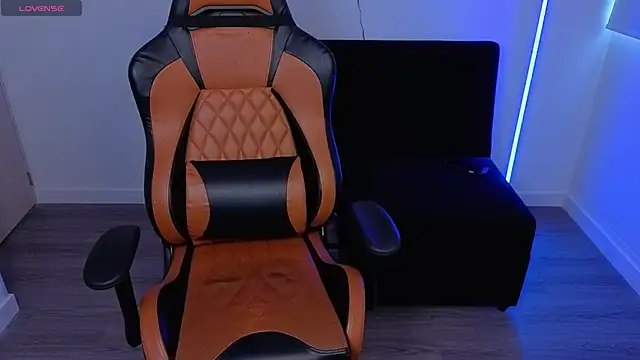 Snapshot of imlaiaaa chatting on October 2025 09:58:02 PM imlaiaaa online show from October 2025 09:58:02 PM