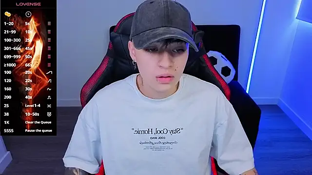 Snapshot of imlaiaaa chatting on November 2025 09:48:02 PM imlaiaaa online show from November 2025 09:48:02 PM