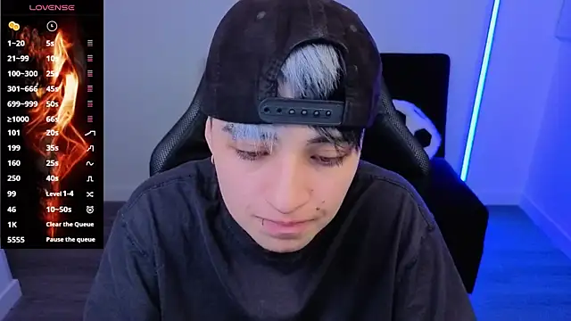 Snapshot of imlaiaaa chatting on November 2025 11:15:01 PM imlaiaaa online show from November 2025 11:15:01 PM