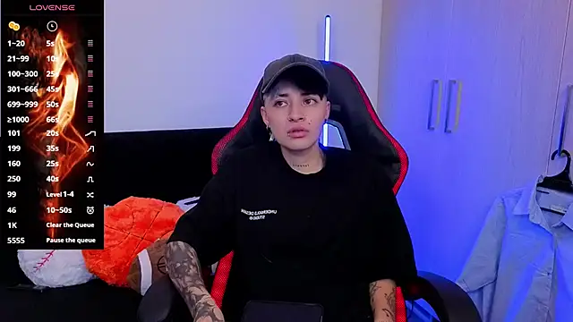 Snapshot of imlaiaaa chatting on November 2025 10:57:02 PM imlaiaaa online show from November 2025 10:57:02 PM