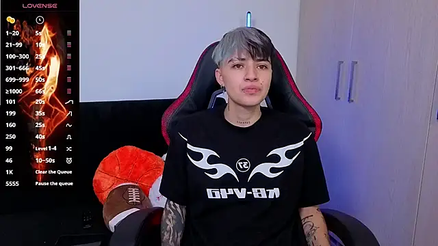 Snapshot of imlaiaaa chatting on December 2025 10:15:01 PM imlaiaaa online show from December 2025 10:15:01 PM