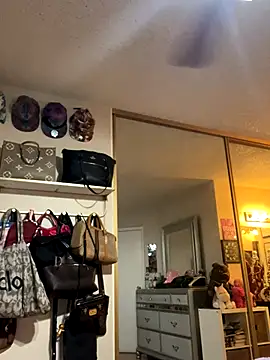 Chicagobabe online show from September 2025 09:36:02 AM