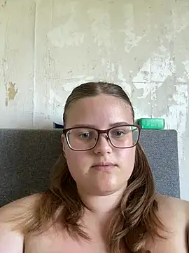 CurvyPaar2 online show from June 2026 01:48:01 PM