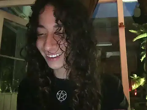 Snapshot of camille_delrey chatting on September 2025 11:16:01 PM camille delrey online show from September 2025 11:16:01 PM