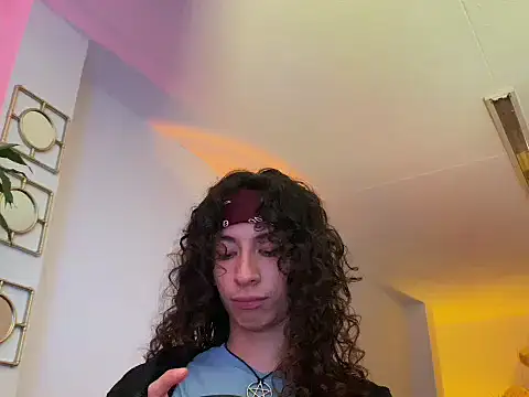 Snapshot of camille_delrey chatting on October 2025 02:01:02 AM camille delrey online show from October 2025 02:01:02 AM