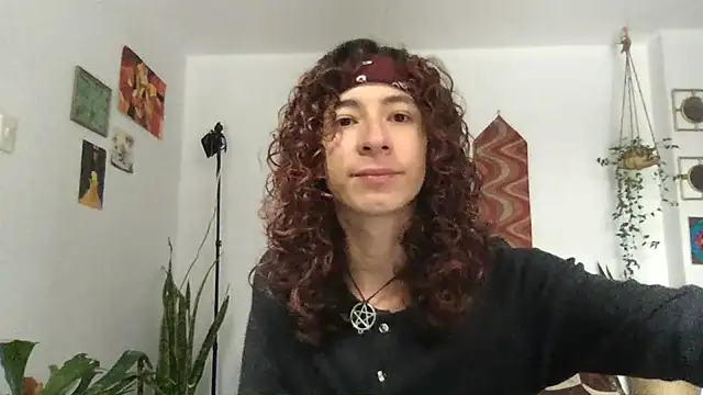 camille delrey online show from April 2026 04:49:01 PM