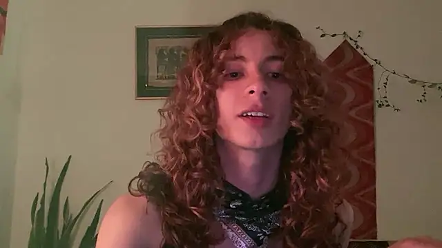 Snapshot of camille_delrey chatting on June 2026 03:20:02 AM camille delrey online show from June 2026 03:20:02 AM