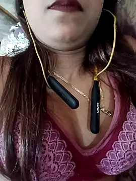 Snapshot of payalsharma95 chatting on October 2025 05:43:01 PM payalsharma95 online show from October 2025 05:43:01 PM