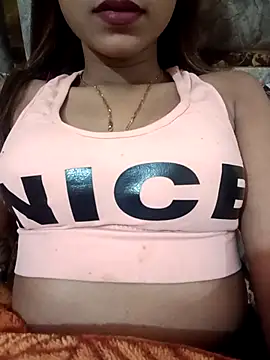 Snapshot of payalsharma95 chatting on November 2025 05:05:02 PM payalsharma95 online show from November 2025 05:05:02 PM