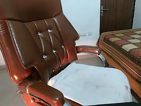 Hazel Angel online show from December 2025 10:07:01 PM