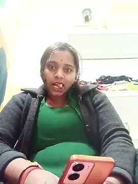 Hot crety online show from January 2026 02:42:02 PM