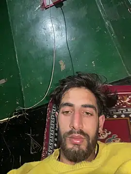 lyath3245 online show from February 2026 08:57:02 PM