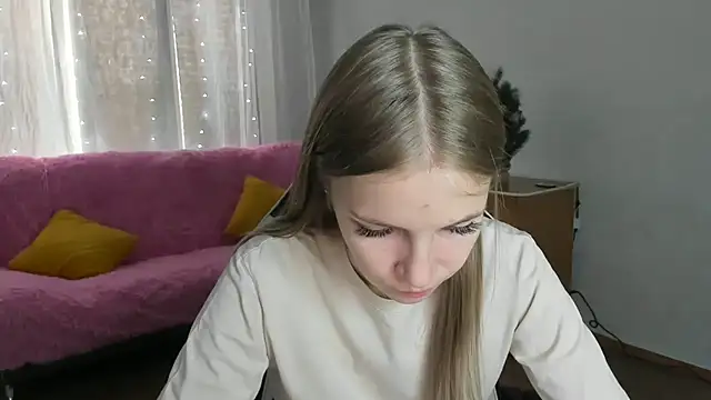 HitGyrl online show from January 2026 08:06:01 AM