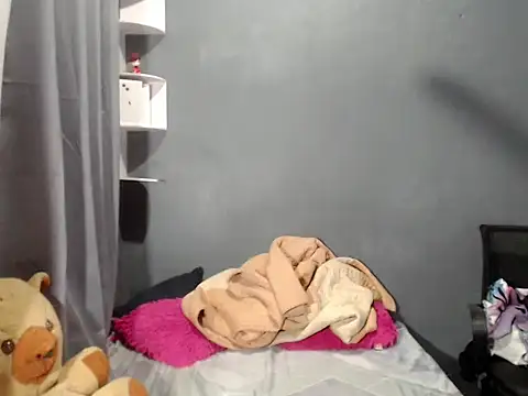 urseductivebarbie xx online show from December 2025 09:48:01 AM