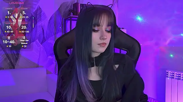 Snapshot of LiliLuna chatting on February 2026 03:28:02 PM LiliLuna online show from February 2026 03:28:02 PM