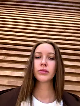 ElliRose online show from November 2025 06:45:01 AM