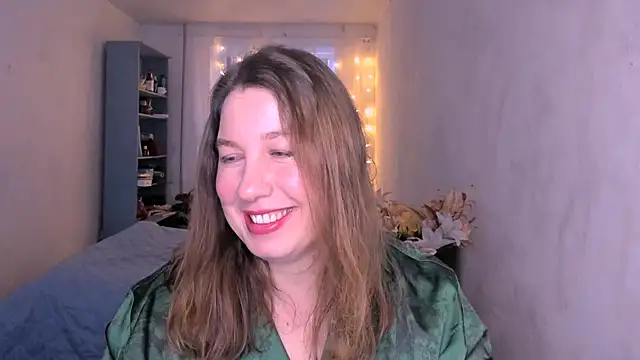 Snapshot of NancySanders chatting on December 2025 09:04:01 AM NancySanders online show from December 2025 09:04:01 AM