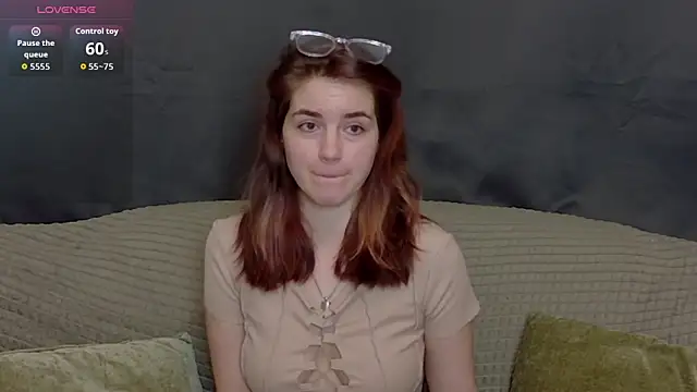 Snapshot of ElzaBlis chatting on November 2025 03:12:01 PM ElzaBlis online show from November 2025 03:12:01 PM