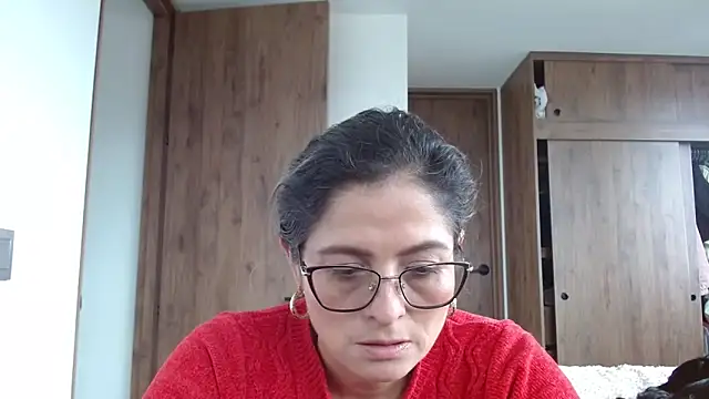 Snapshot of linda-mature43 chatting on September 2025 04:51:02 PM linda-mature43 online show from September 2025 04:51:02 PM