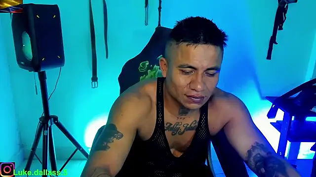 zeus 7777 online show from December 2025 08:36:02 PM