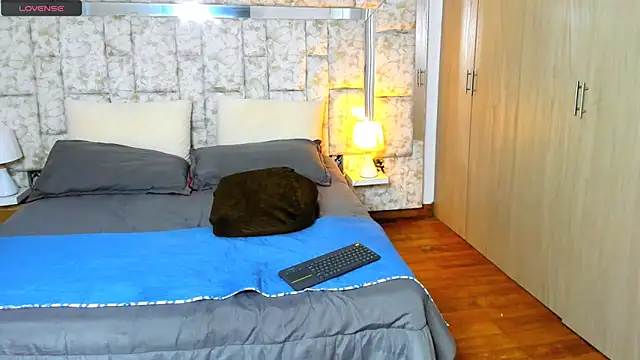 markustheroy333 online show from November 2025 11:13:01 AM