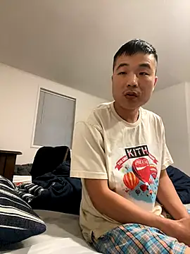 Snapshot of mading7 chatting on November 2025 06:12:01 AM mading7 online show from November 2025 06:12:01 AM