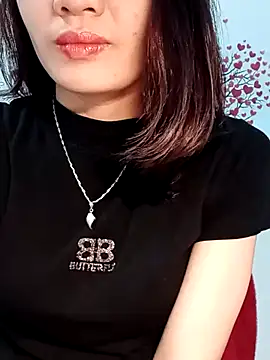 Hinna x online show from February 2026 03:57:01 PM