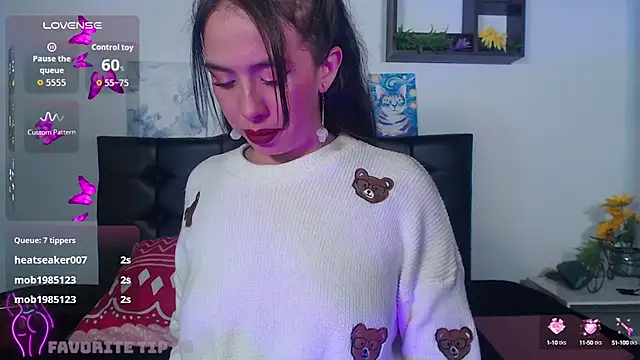 Snapshot of Nataliagp chatting on September 2025 05:01:02 AM Nataliagp online show from September 2025 05:01:02 AM