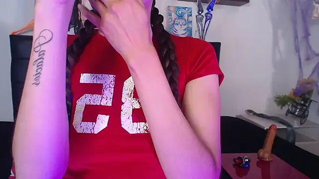 Snapshot of Nataliagp chatting on October 2025 04:44:02 AM Nataliagp online show from October 2025 04:44:02 AM