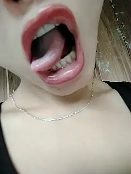 Snapshot of daisy_will chatting on October 2025 12:29:05 AM daisy will online show from October 2025 12:29:05 AM