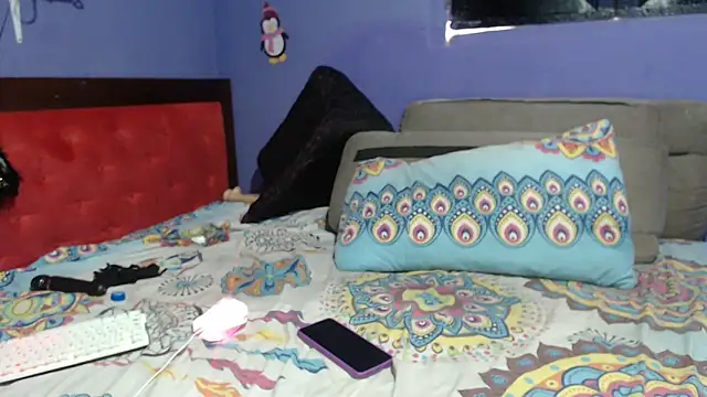 Snapshot of Charlot_suny_dirty chatting on December 2025 09:20:01 PM Charlot suny dirty online show from December 2025 09:20:01 PM