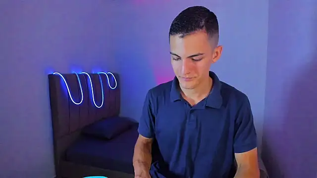 Matiius18 online show from July 2026 04:11:02 PM