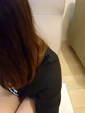 Snapshot of Sakura-japanese- chatting on September 2025 12:08:02 PM Sakura-japanese- online show from September 2025 12:08:02 PM