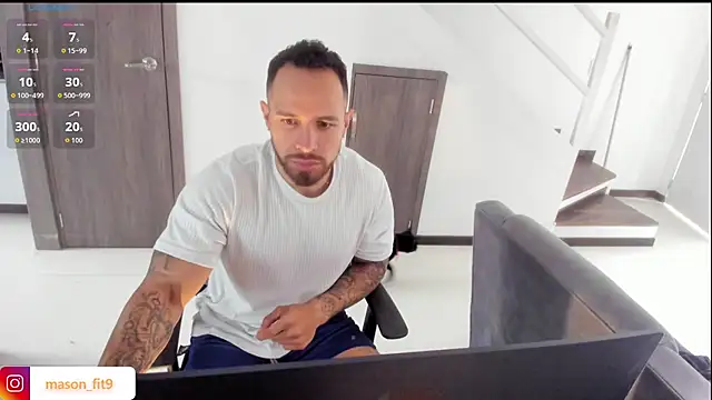 Snapshot of mason_fit chatting on January 2026 04:01:02 PM mason fit online show from January 2026 04:01:02 PM