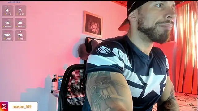 Snapshot of mason_fit chatting on January 2026 06:46:02 PM mason fit online show from January 2026 06:46:02 PM