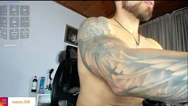 Snapshot of mason_fit chatting on January 2026 12:14:02 AM mason fit online show from January 2026 12:14:02 AM