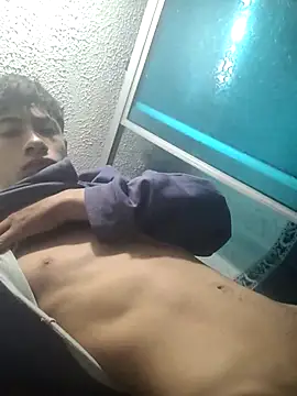 Snapshot of Rolito69 chatting on September 2025 06:00:01 PM Rolito69 online show from September 2025 06:00:01 PM