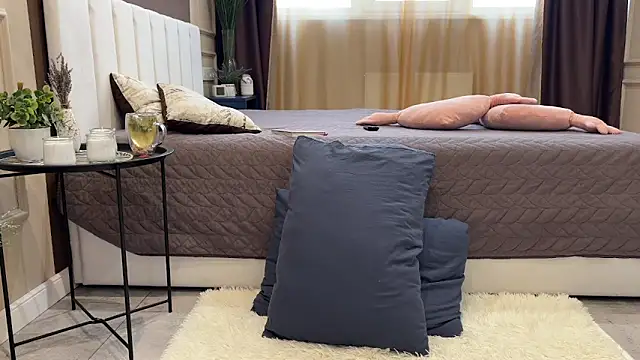 daniellia  online show from February 2026 10:07:02 AM