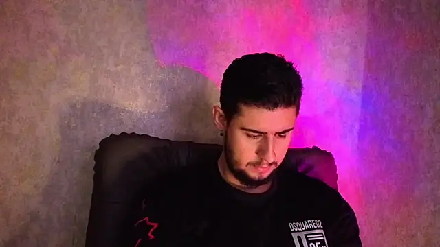 ryan evanss online show from September 2025 01:22:02 PM