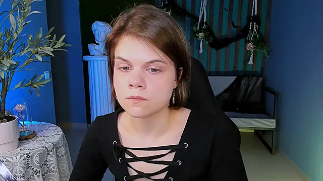 EllieMurler online show from October 2025 09:11:04 AM