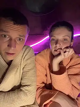 FoxStudioSex online show from October 2025 04:41:01 PM