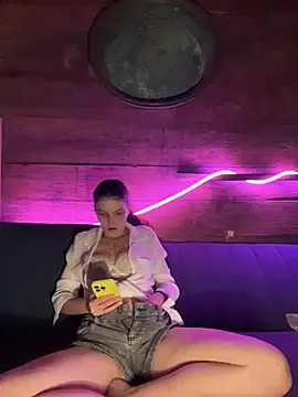 FoxStudioSex online show from December 2025 01:39:01 PM