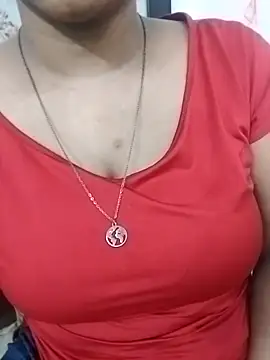 Snapshot of Shy_Peehu chatting on February 2026 08:10:01 PM Shy Peehu online show from February 2026 08:10:01 PM