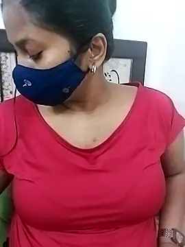 Snapshot of Shy_Peehu chatting on March 2026 06:33:01 PM Shy Peehu online show from March 2026 06:33:01 PM