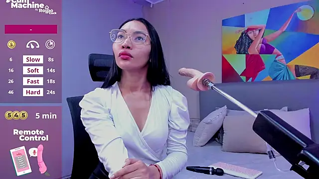 Snapshot of lucyy_liiuu chatting on September 2025 02:33:01 PM lucyy liiuu online show from September 2025 02:33:01 PM