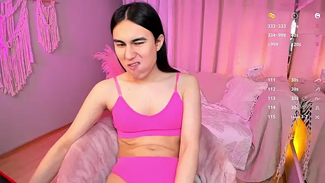 HeyAlena online show from November 2025 07:51:02 AM