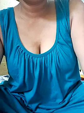 Snapshot of Mon-Shot9 chatting on September 2025 10:39:02 AM Mon-Shot9 online show from September 2025 10:39:02 AM