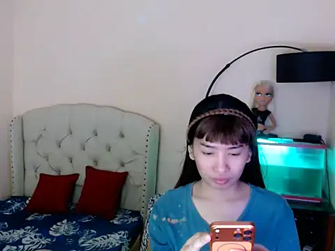 ShantalFoxxy  online show from March 2026 12:41:01 PM