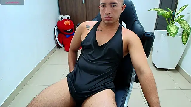 sebastian oconnor77 online show from September 2025 12:42:02 PM