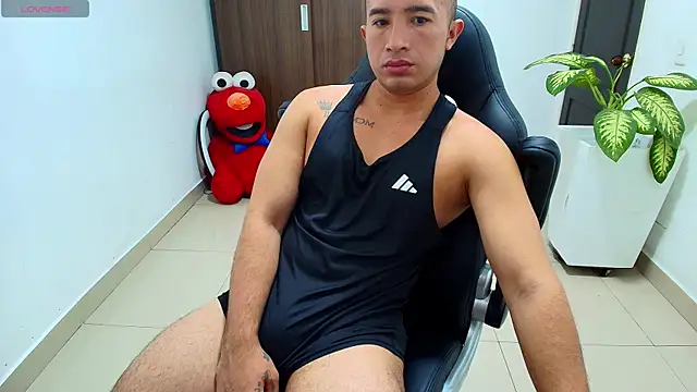 sebastian oconnor77 online show from September 2025 12:43:02 PM